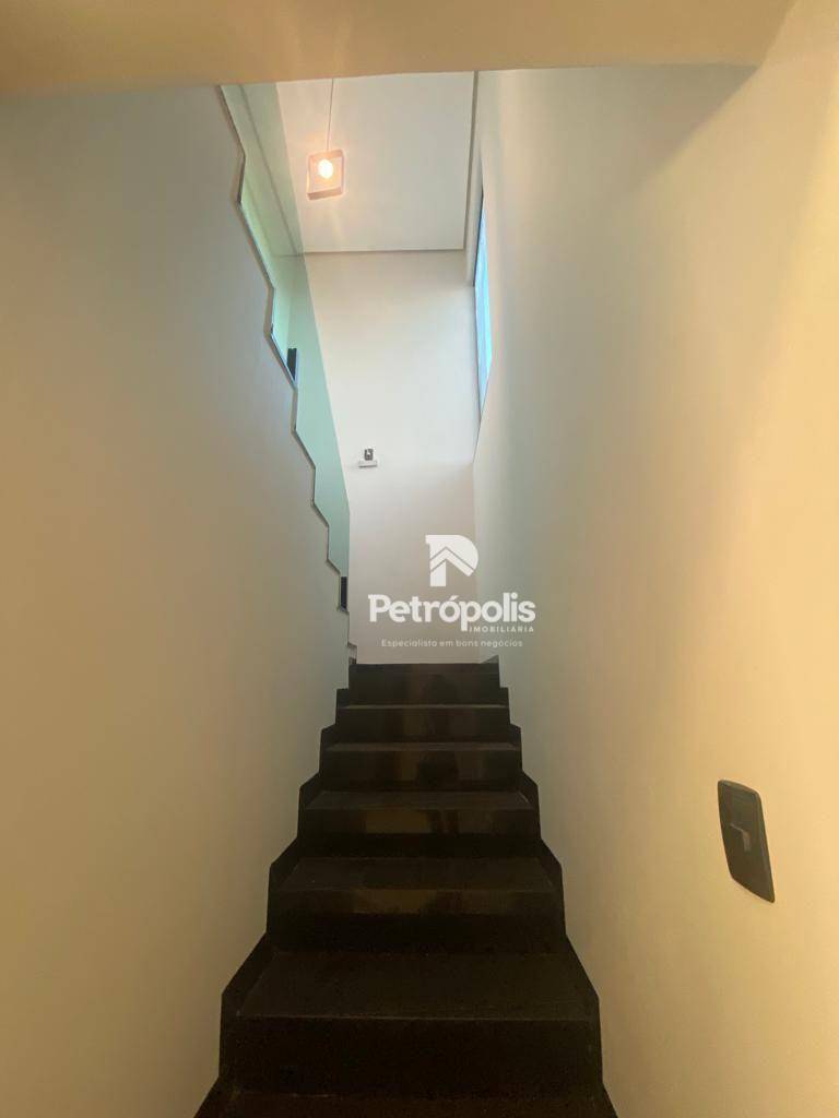 Sobrado à venda com 4 quartos, 239m² - Foto 13