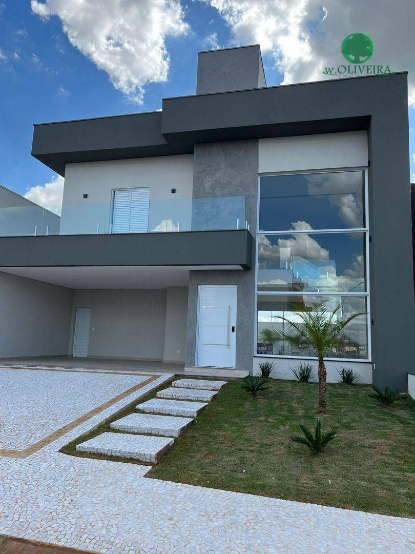 Sobrado à venda com 3 quartos, 286m² - Foto 1