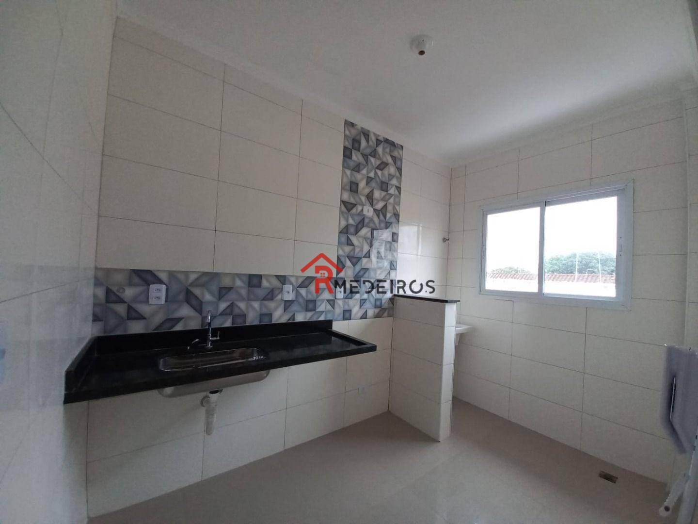 Casa à venda com 2 quartos, 43m² - Foto 13