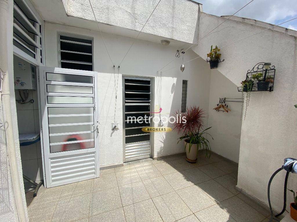 Casa à venda com 3 quartos, 200m² - Foto 26