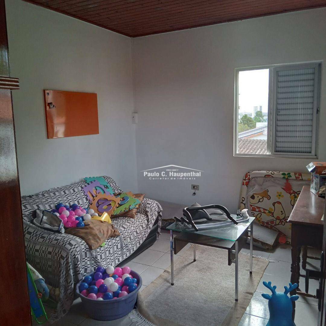 Casa à venda com 4 quartos, 220m² - Foto 9