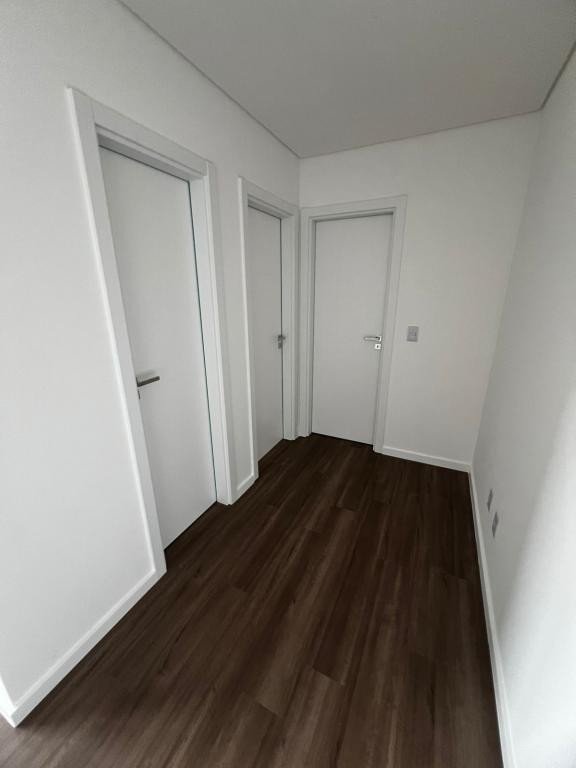 Apartamento à venda com 2 quartos, 68m² - Foto 7