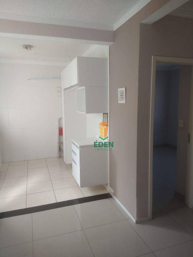 Apartamento à venda com 2 quartos, 52m² - Foto 1