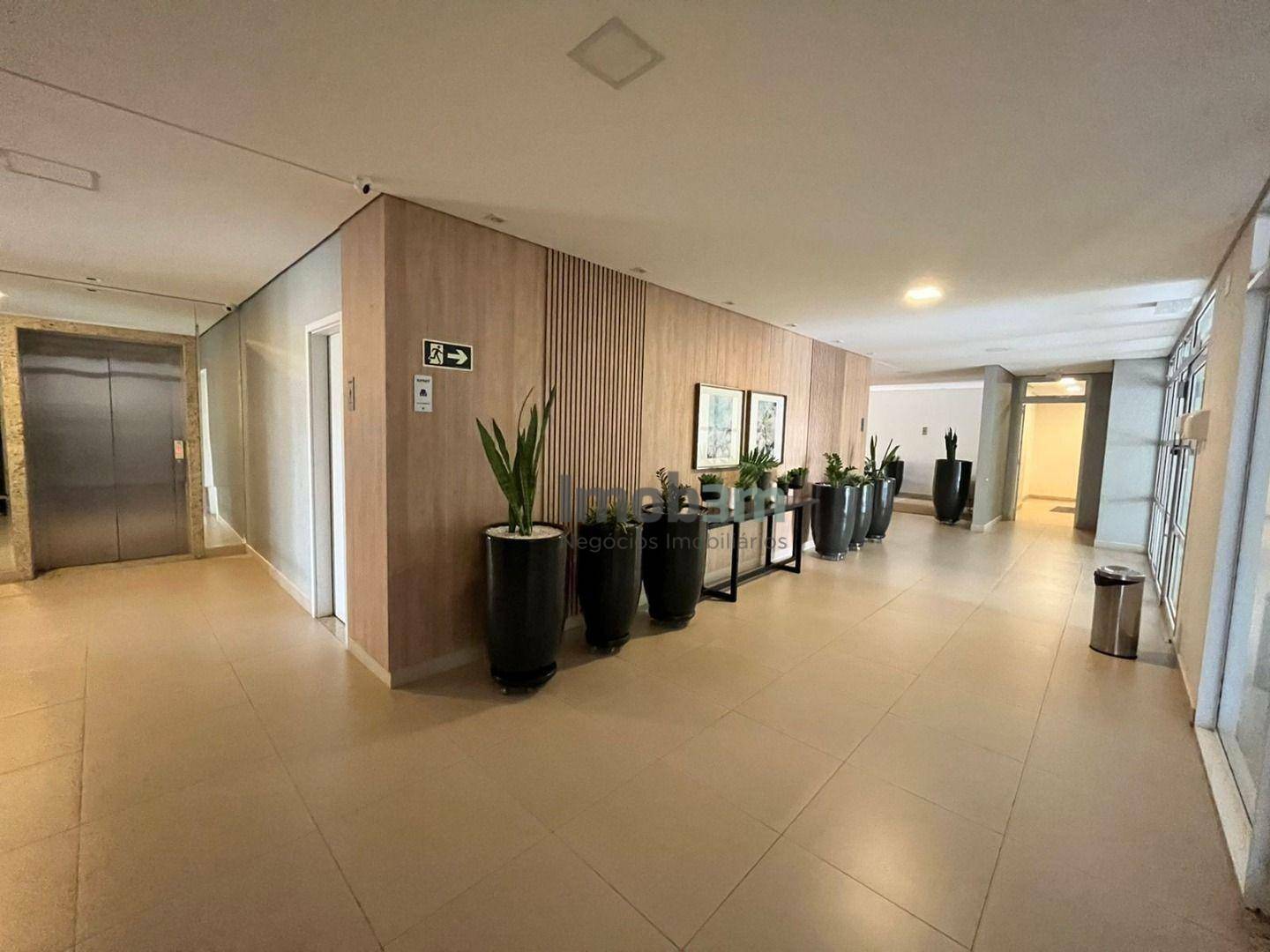 Apartamento à venda com 3 quartos, 66m² - Foto 3