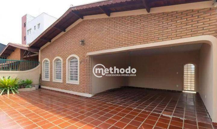 Casa à venda com 3 quartos, 165m² - Foto 1