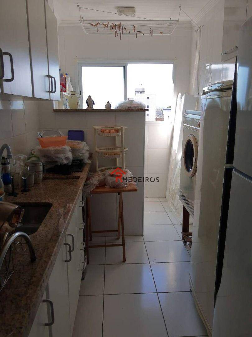 Apartamento à venda com 2 quartos, 83m² - Foto 9