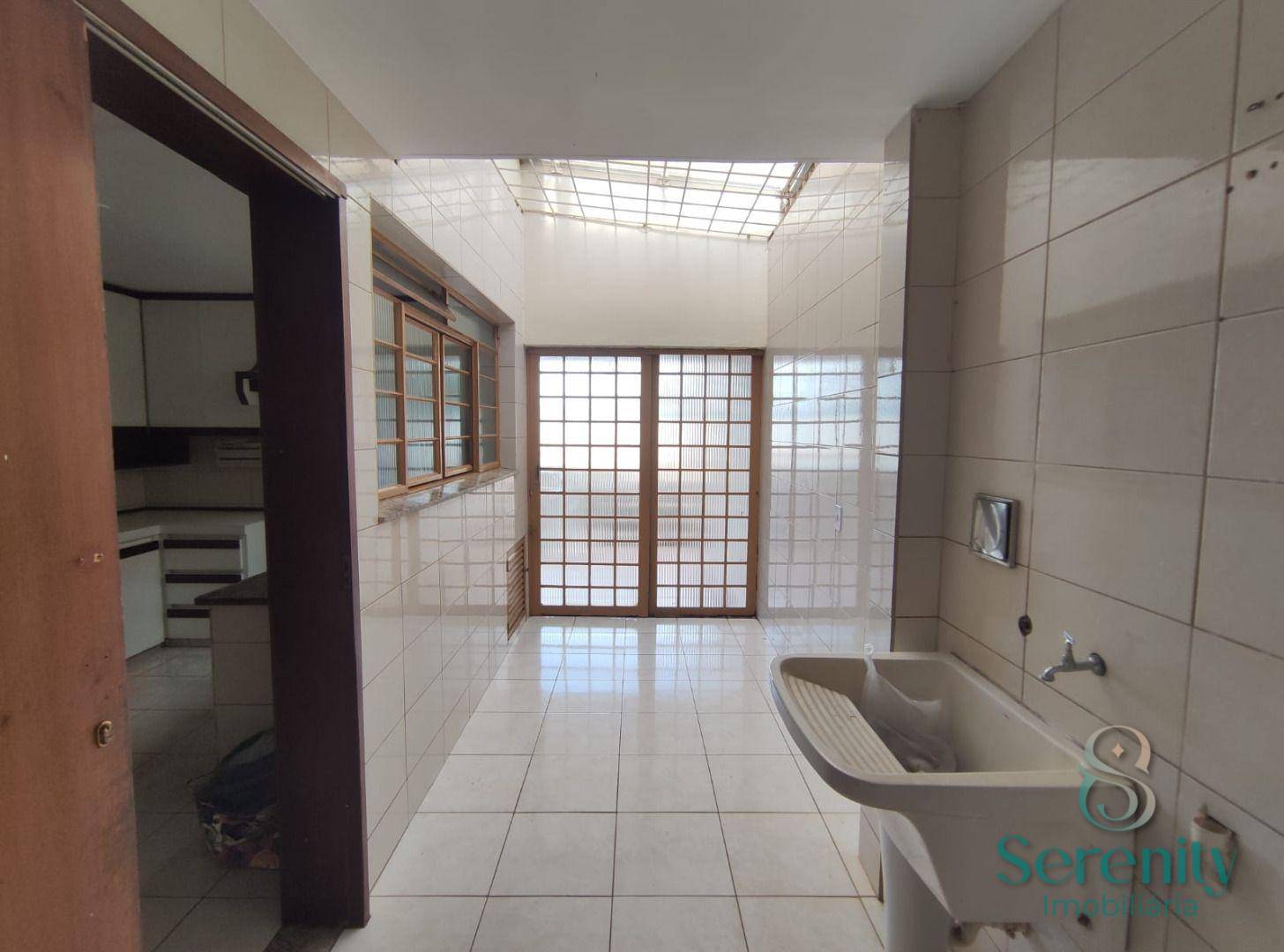 Sobrado à venda com 4 quartos, 321m² - Foto 39