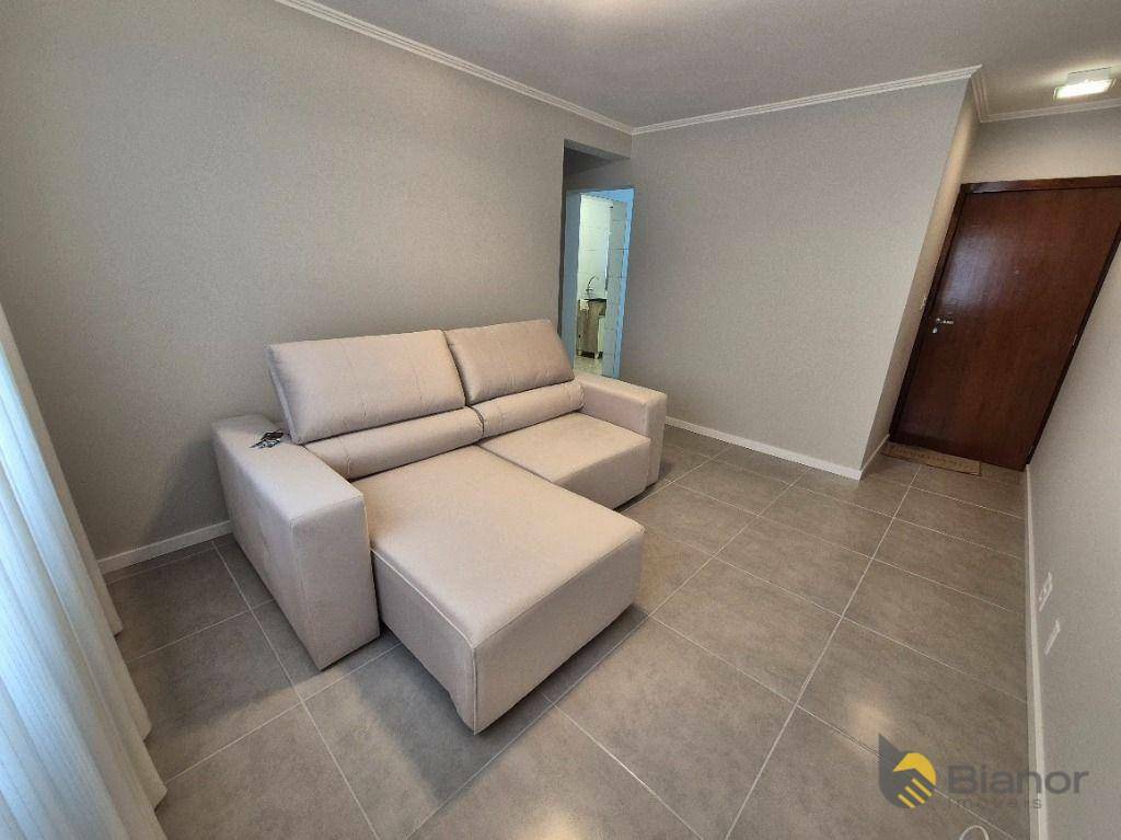 Apartamento à venda com 3 quartos, 65m² - Foto 3