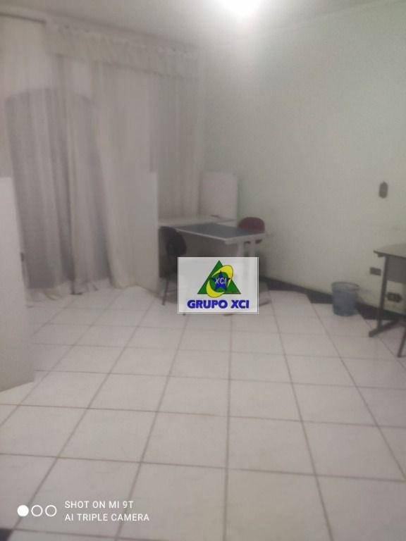 Casa à venda e aluguel com 3 quartos, 400m² - Foto 49