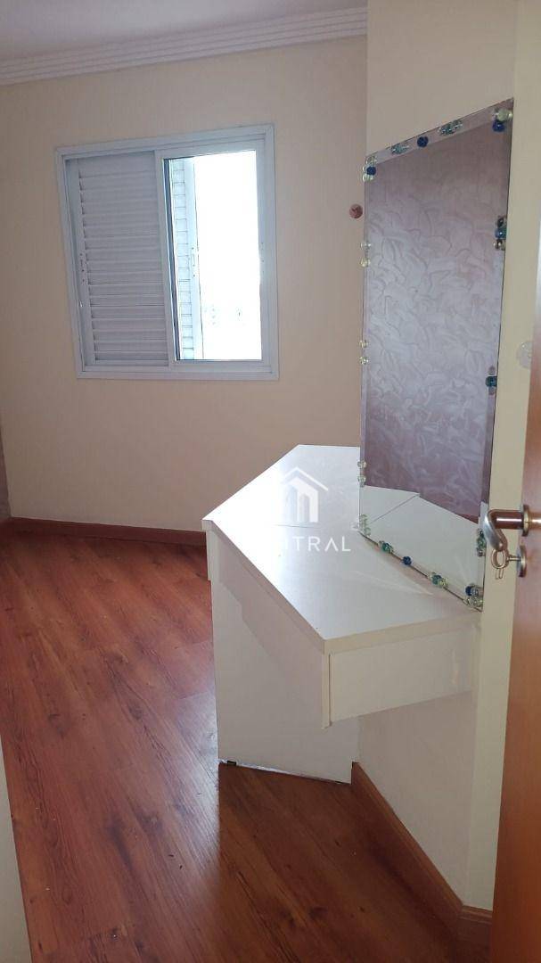 Apartamento para alugar com 3 quartos, 107m² - Foto 13