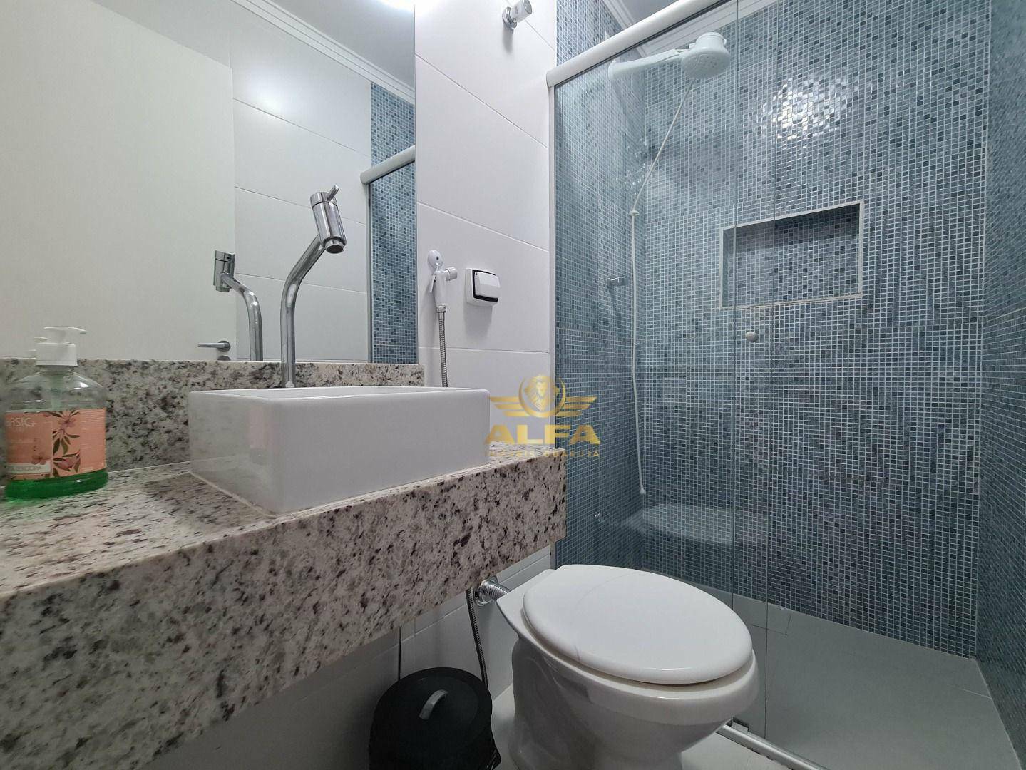 Apartamento à venda com 2 quartos, 65m² - Foto 17