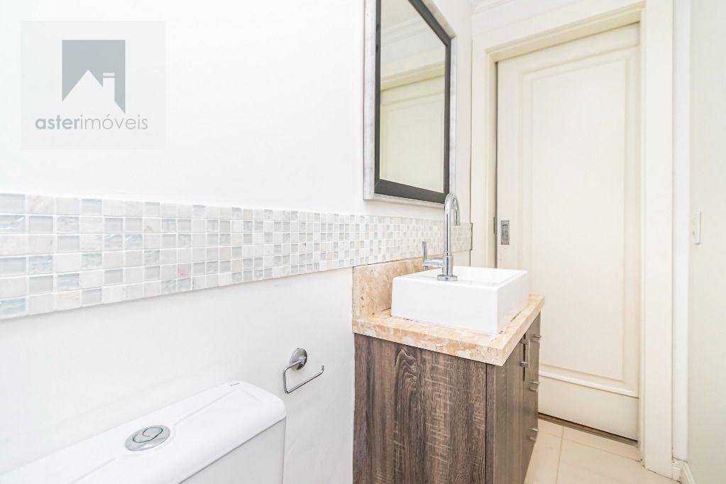 Casa para alugar com 4 quartos, 285m² - Foto 56