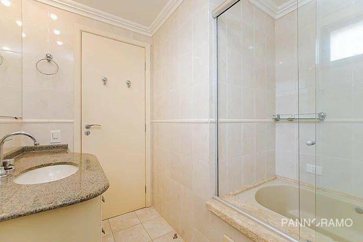 Apartamento à venda com 3 quartos, 114m² - Foto 15