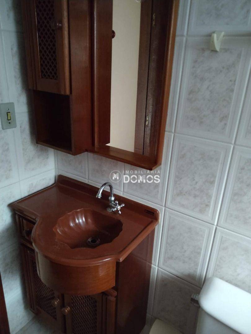 Sobrado à venda com 4 quartos, 98m² - Foto 4