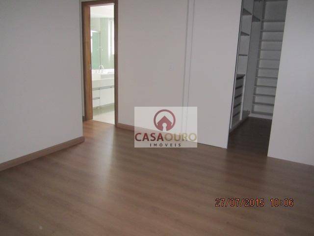 Apartamento à venda com 4 quartos, 160m² - Foto 7