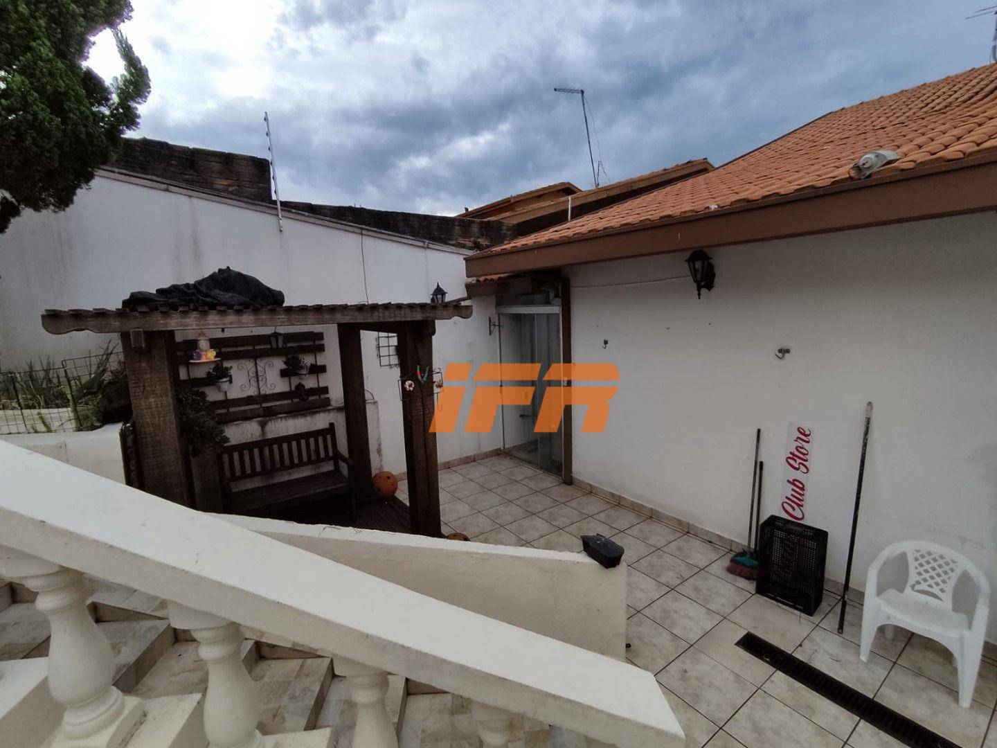 Sobrado à venda e aluguel com 4 quartos, 267m² - Foto 76