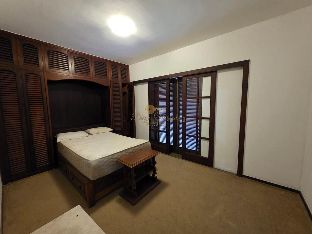 Casa de Condomínio para alugar com 4 quartos, 330m² - Foto 24