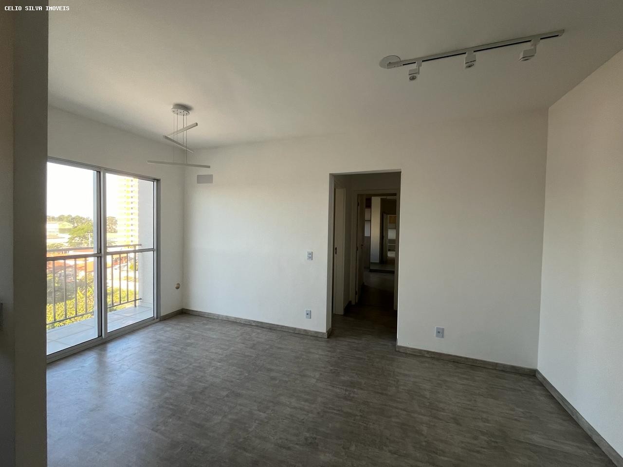 Apartamento à venda com 2 quartos, 56m² - Foto 5
