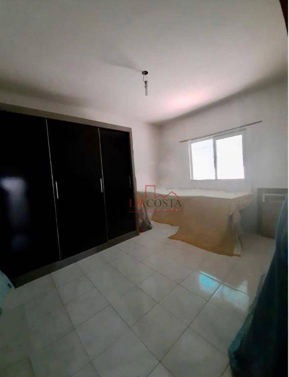 Casa de Condomínio à venda com 3 quartos, 180m² - Foto 15