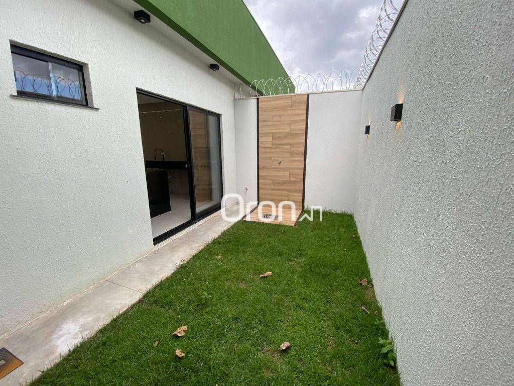 Casa à venda com 3 quartos, 111m² - Foto 10