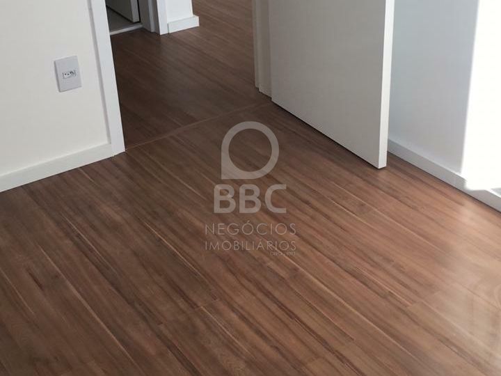 Apartamento à venda com 2 quartos, 59m² - Foto 2