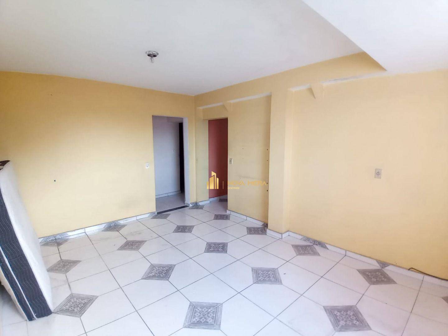 Casa para alugar com 2 quartos, 90m² - Foto 8