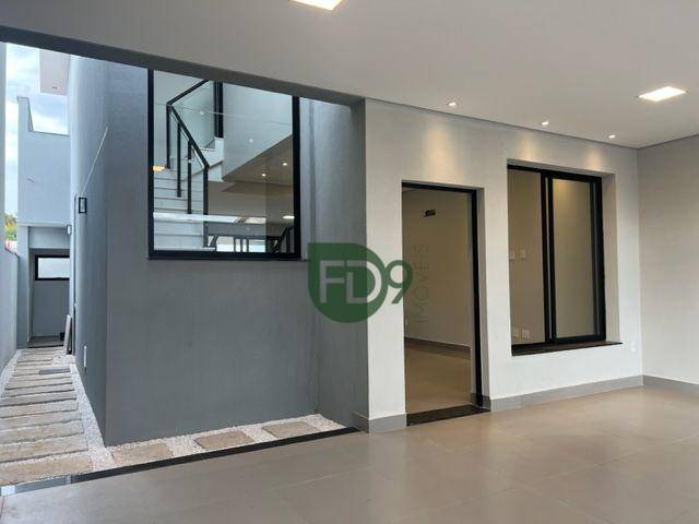 Casa à venda com 3 quartos, 192m² - Foto 7