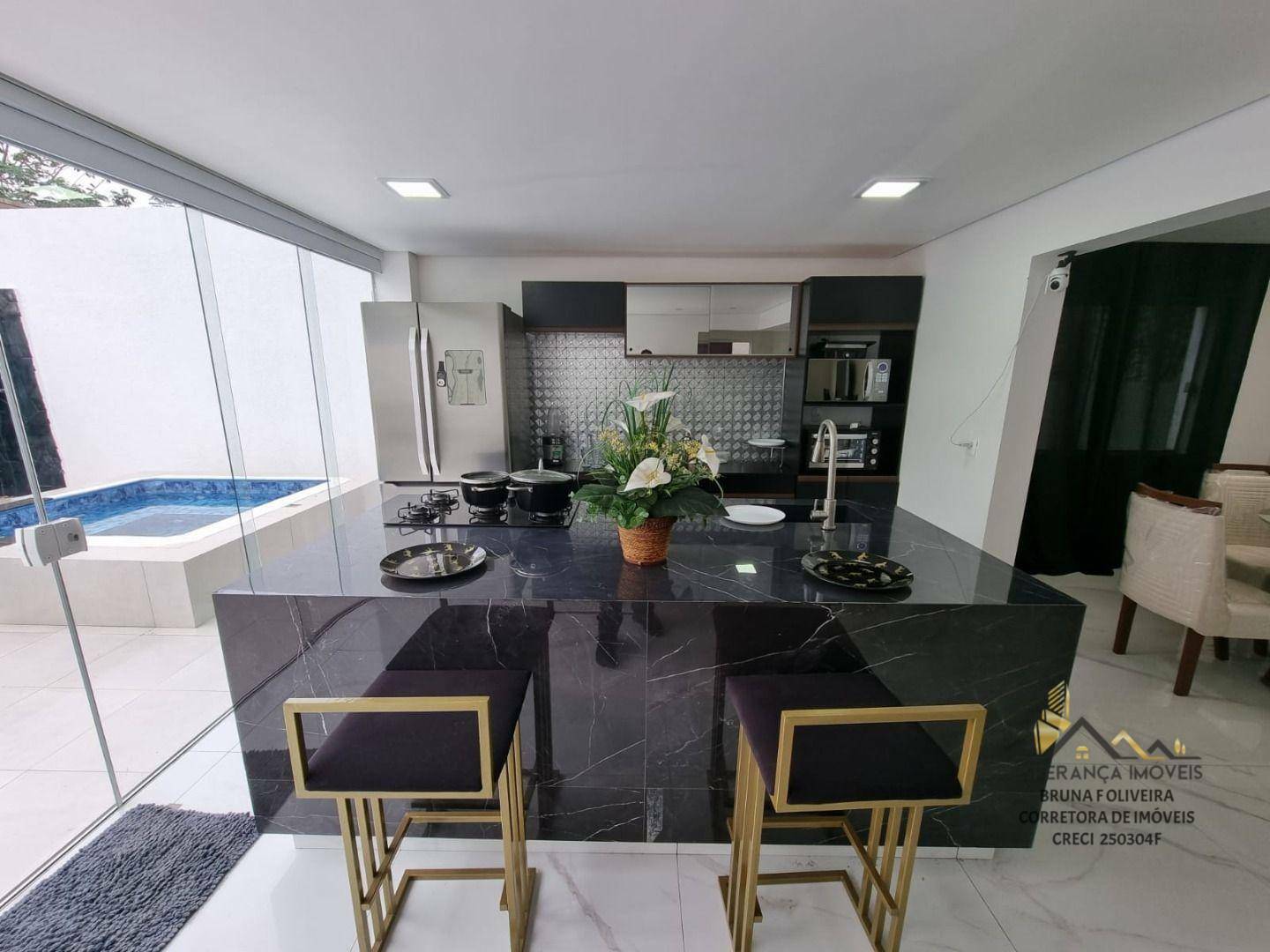 Casa de Condomínio à venda com 4 quartos, 256m² - Foto 18