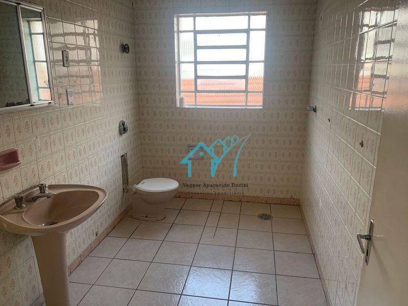 Sobrado à venda e aluguel com 6 quartos, 250M2 - Foto 27