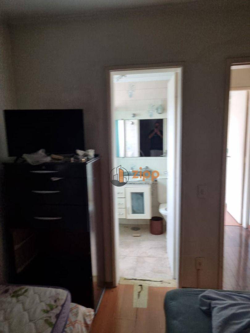 Apartamento para alugar com 3 quartos, 70m² - Foto 24
