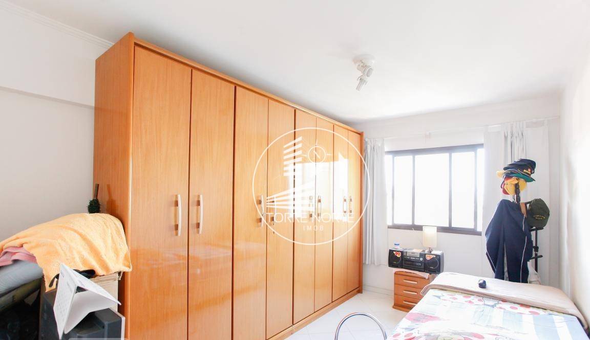 Apartamento à venda com 3 quartos, 170m² - Foto 43