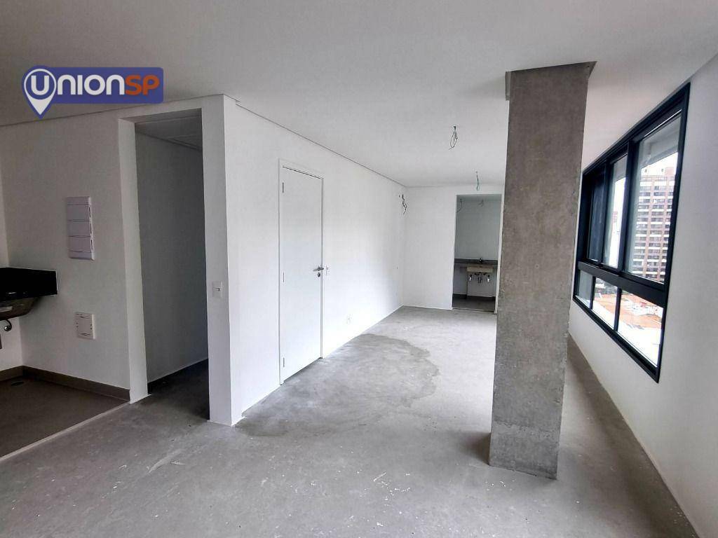 Apartamento à venda com 2 quartos, 87m² - Foto 3