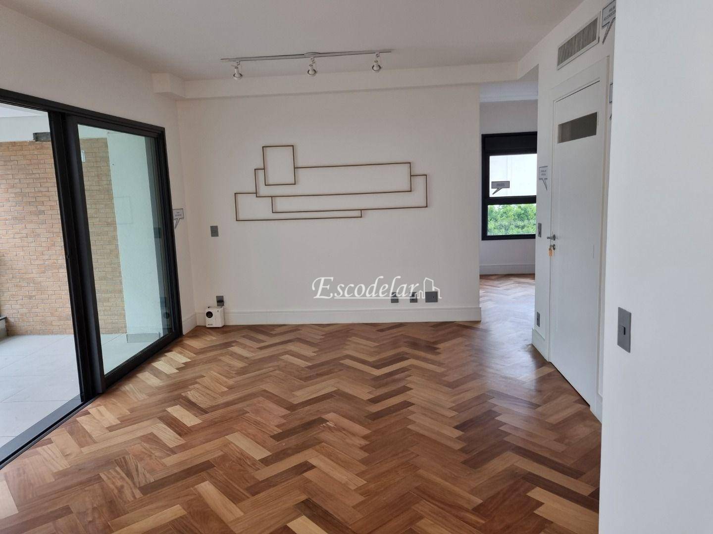 Apartamento à venda com 3 quartos, 127m² - Foto 1