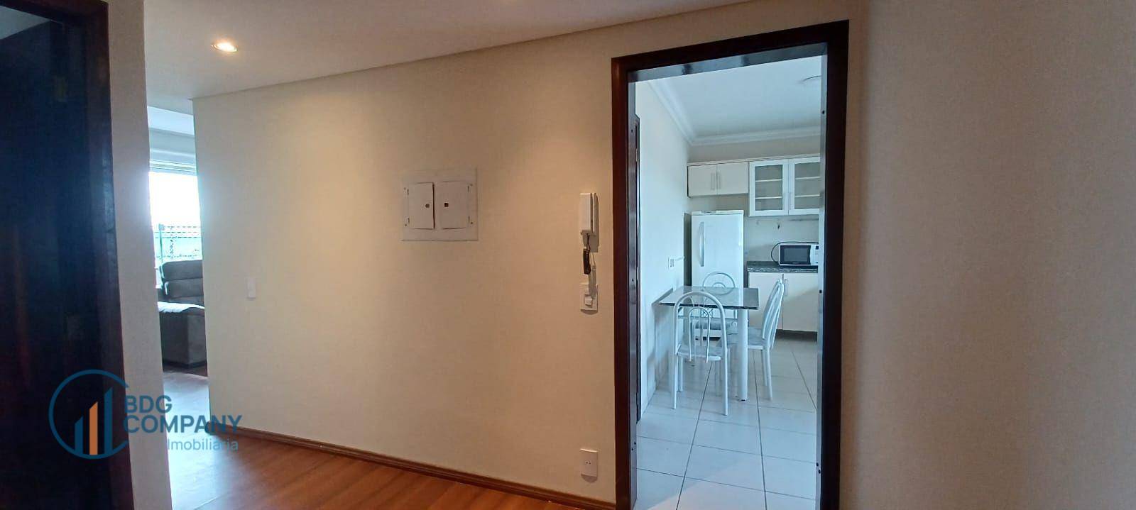 Apartamento para alugar com 3 quartos, 100m² - Foto 16