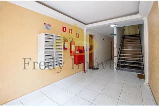 Apartamento à venda com 2 quartos, 48m² - Foto 11