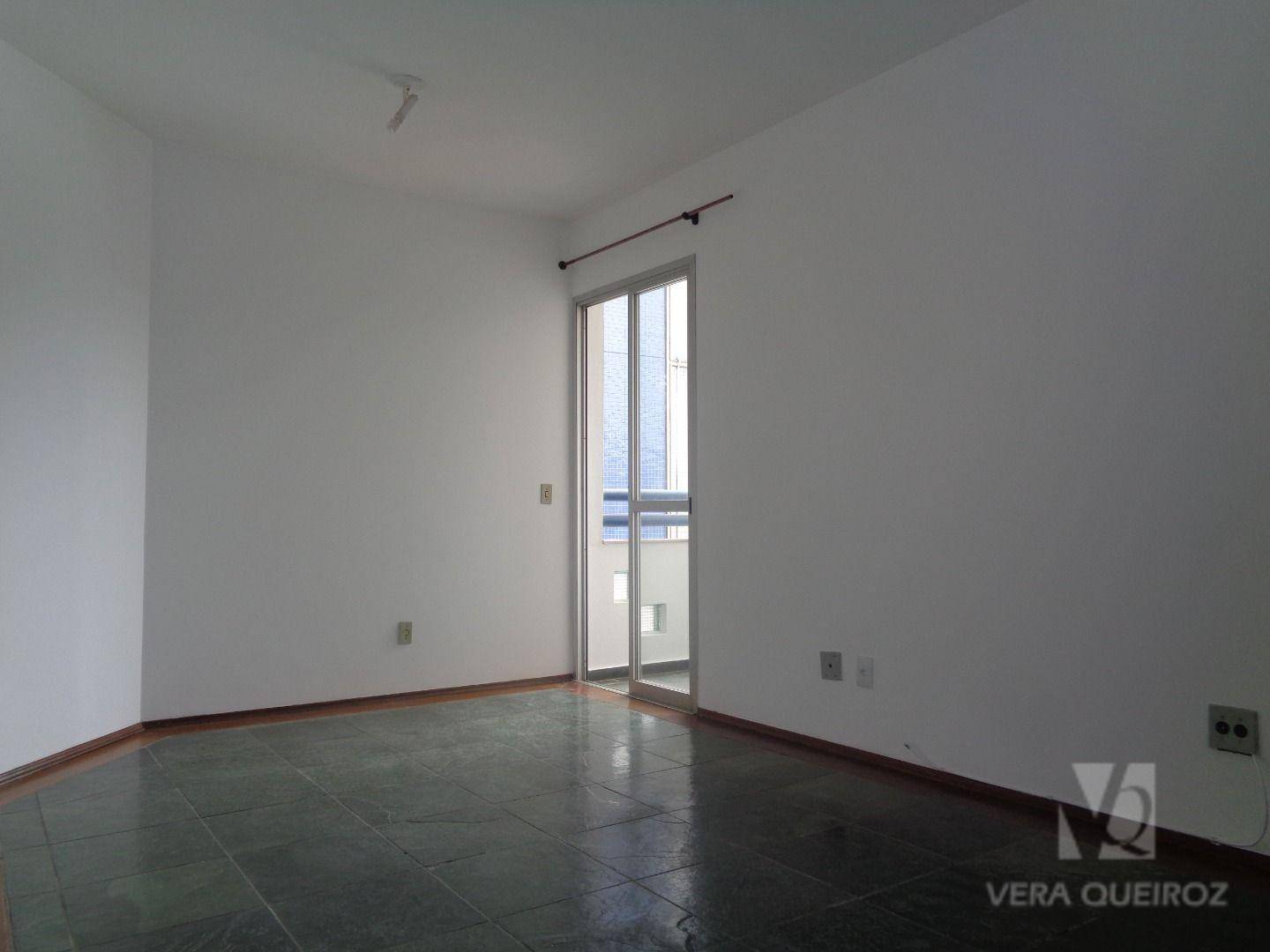 Apartamento para alugar com 1 quarto, 53m² - Foto 3