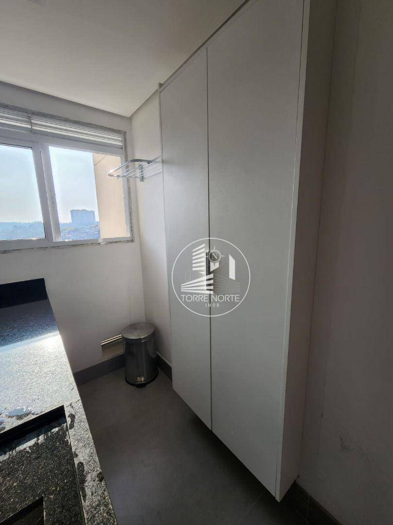 Apartamento à venda com 2 quartos, 64m² - Foto 19