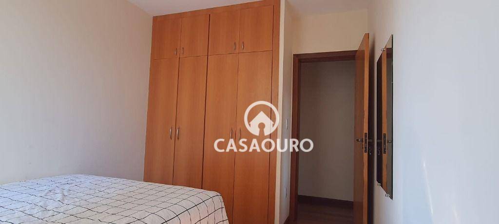 Apartamento à venda com 4 quartos, 115m² - Foto 8