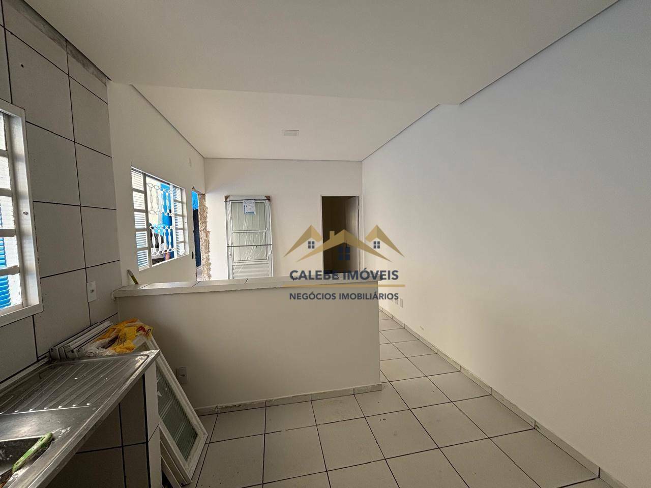 Casa à venda com 4 quartos, 125m² - Foto 5