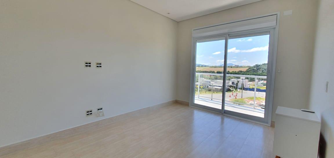 Casa de Condomínio à venda e aluguel com 3 quartos, 240m² - Foto 35