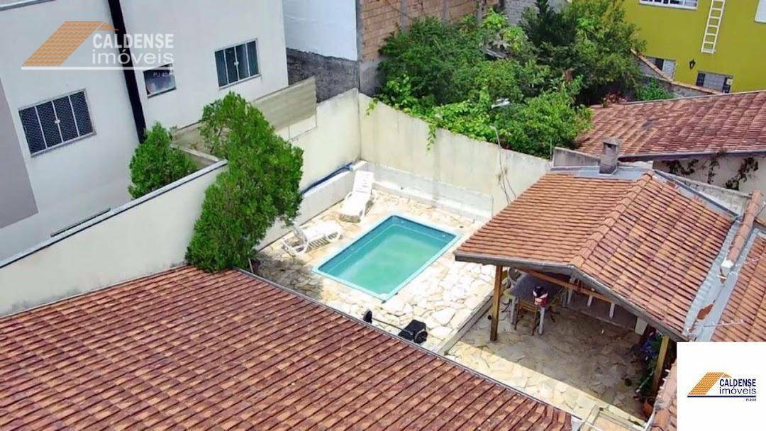 Casa, 3 quartos, 136 m² - Foto 4