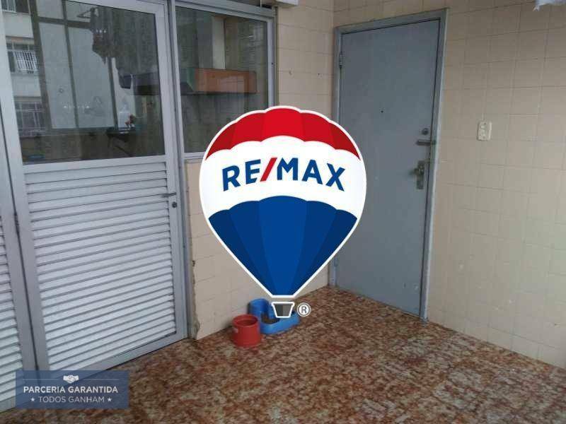 Apartamento à venda com 4 quartos, 225m² - Foto 22