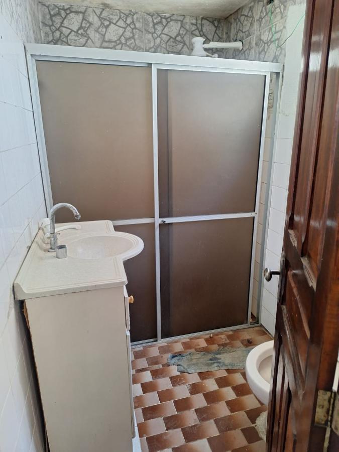 Casa para alugar com 2 quartos, 100m² - Foto 12