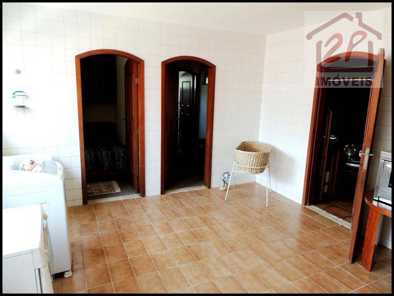 Casa de Condomínio à venda com 4 quartos, 690m² - Foto 9