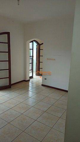 Sobrado à venda com 4 quartos, 210m² - Foto 3