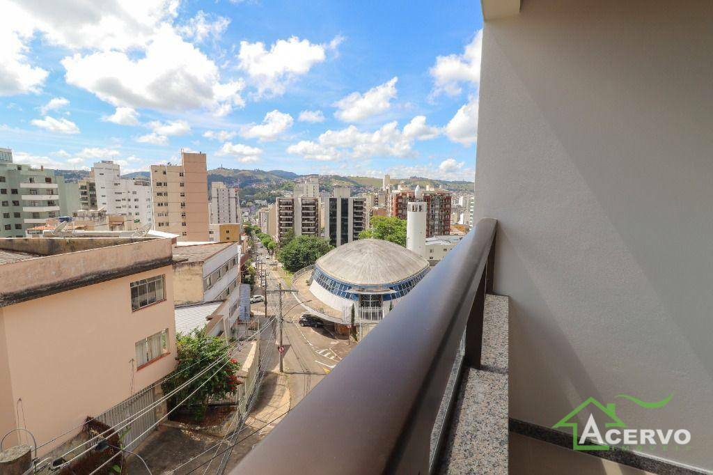 Apartamento à venda com 2 quartos, 61m² - Foto 3