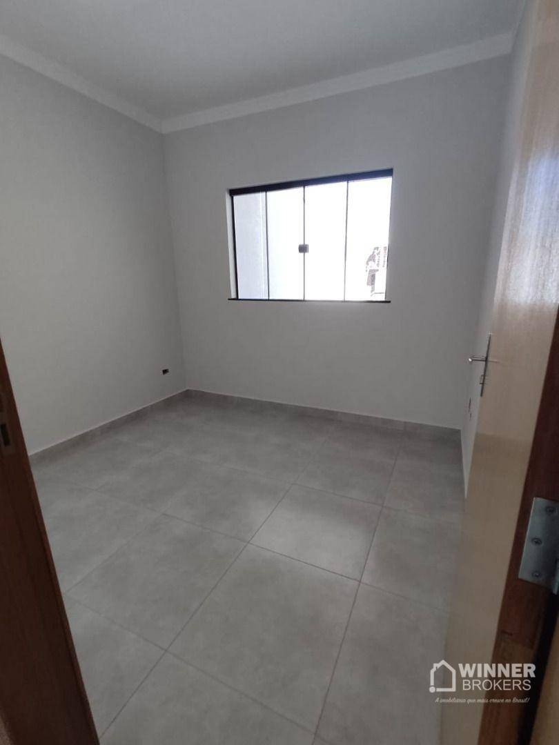 Casa à venda com 3 quartos, 68m² - Foto 7