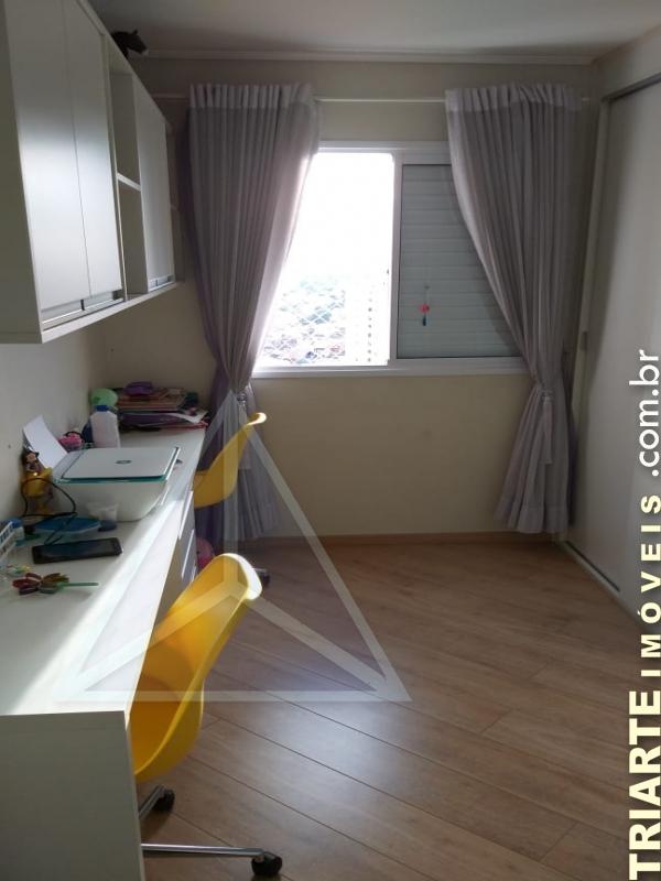 Apartamento à venda com 3 quartos, 80m² - Foto 18