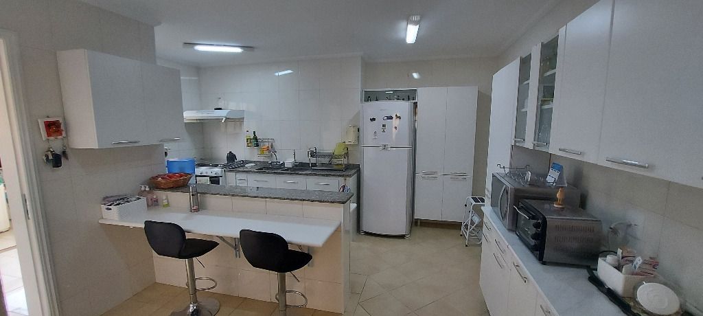 Casa de Condomínio à venda com 4 quartos, 310m² - Foto 7