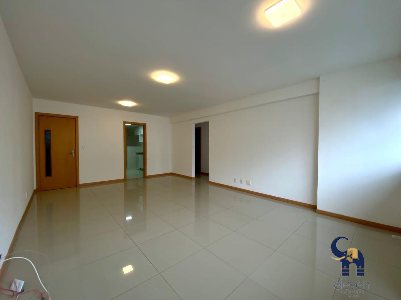 Apartamento à venda com 3 quartos, 123m² - Foto 3